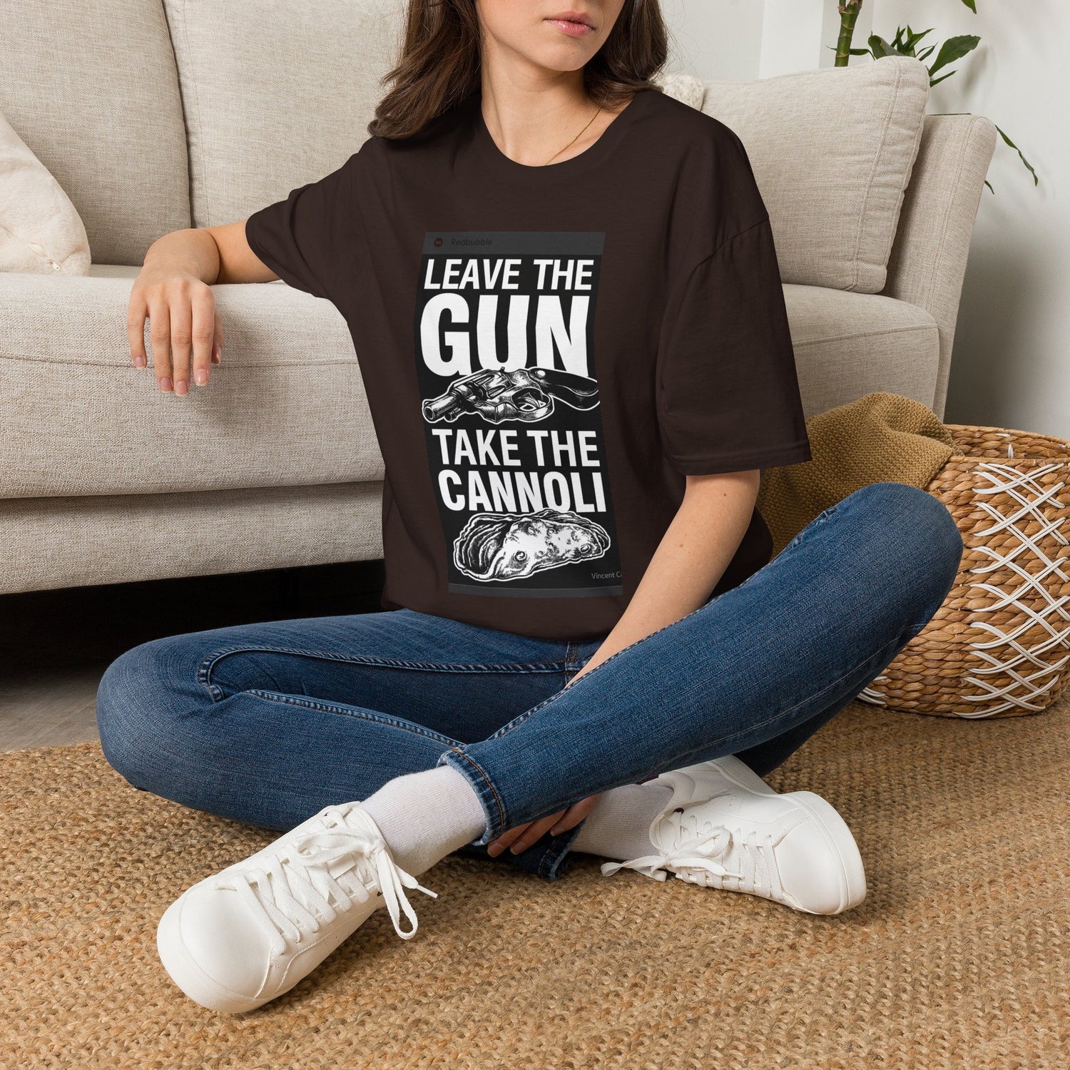 T-Shirt — "Leave the Gun, Take the Cannoli" Vintage Mob Movie Quote Tee
