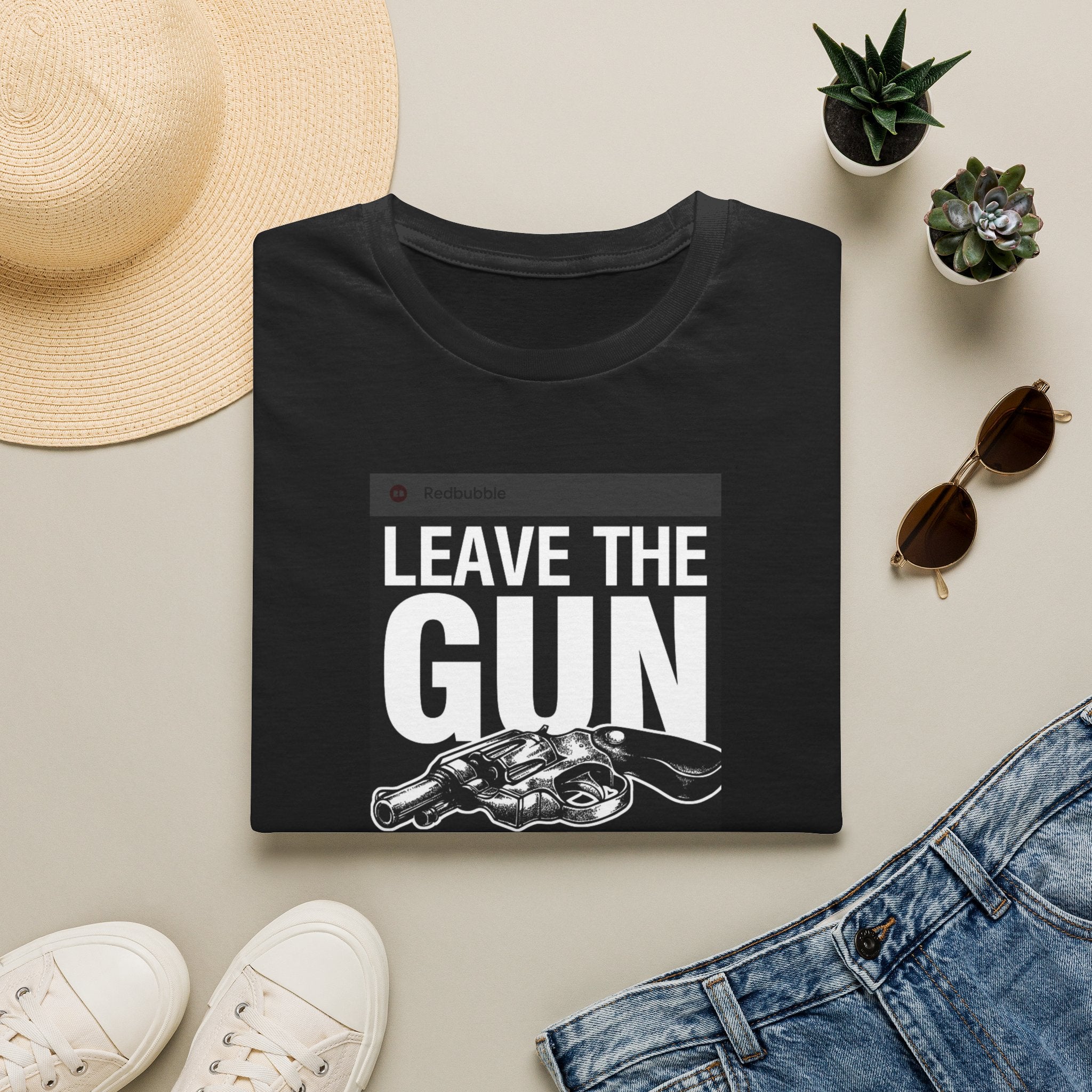 T-Shirt — "Leave the Gun, Take the Cannoli" Vintage Mob Movie Quote Tee