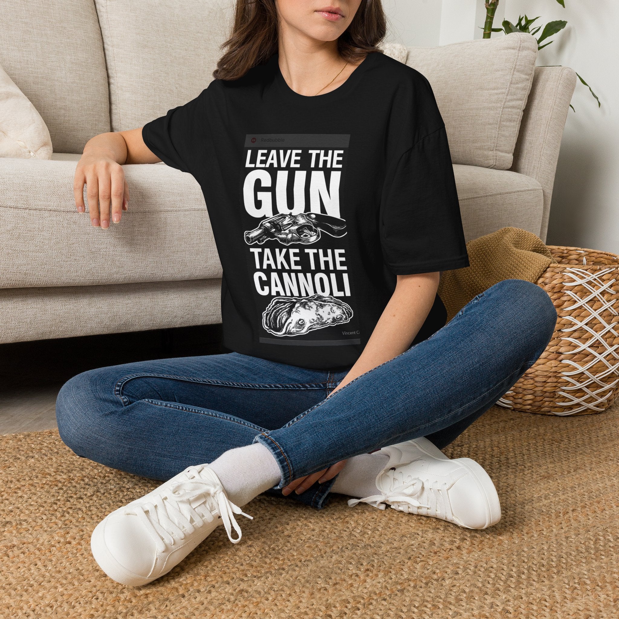 T-Shirt — "Leave the Gun, Take the Cannoli" Vintage Mob Movie Quote Tee