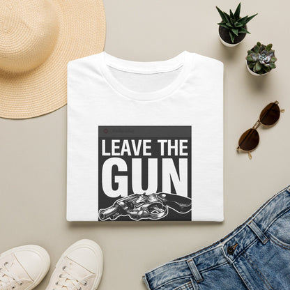 T-Shirt — "Leave the Gun, Take the Cannoli" Vintage Mob Movie Quote Tee